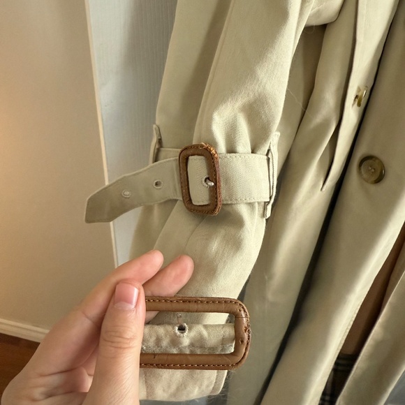 Long Burberry trench coat with wool insert - Picture 5 of 11